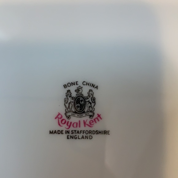 Royal Kent Bone China Cat Collectors Plate - Picture 7 of 7